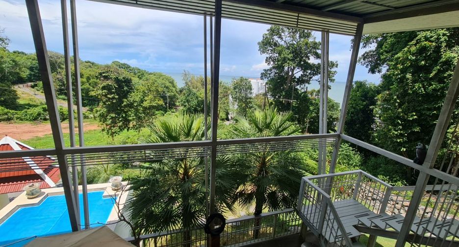 Villa zum Kauf mit 4 Zimmer in Klaeng, Rayong