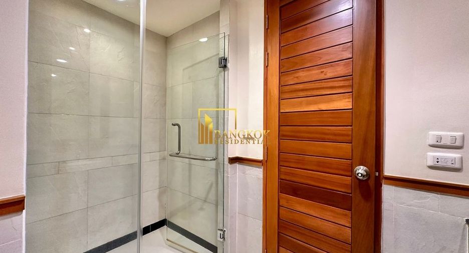 For rent 3 ベッドルーム apartment in Sathon, Bangkok