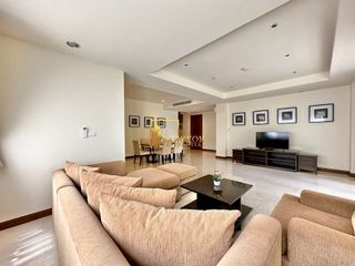 For rent 3 ベッドルーム apartment in Sathon, Bangkok
