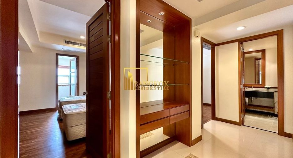 For rent 3 ベッドルーム apartment in Sathon, Bangkok