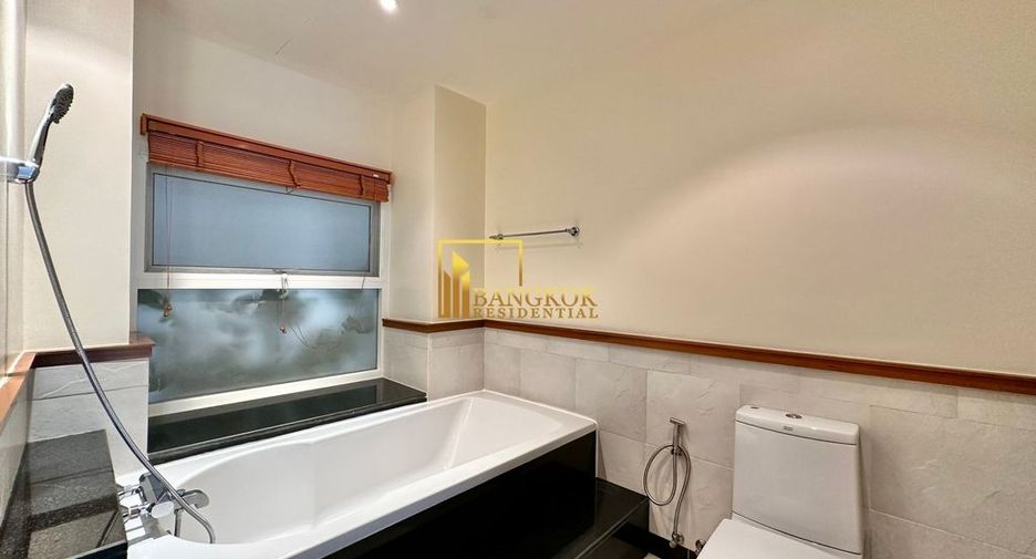 For rent 3 ベッドルーム apartment in Sathon, Bangkok