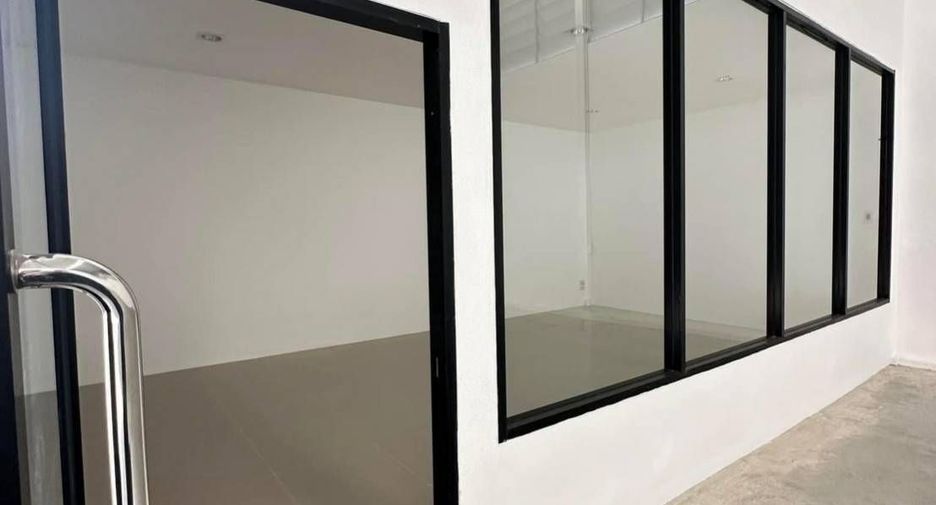 For rent warehouse in Prawet, Bangkok