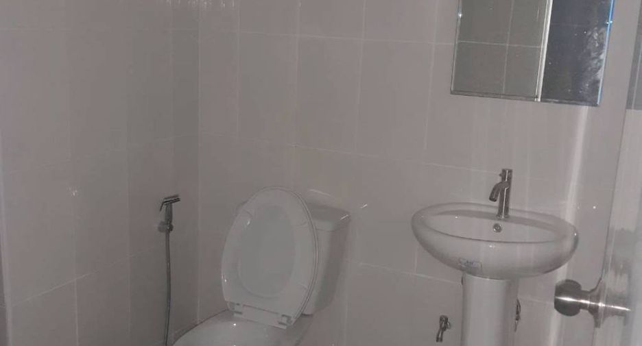 For rent 2 bedrooms retail Space in Mueang Nong Khai, Nong Khai