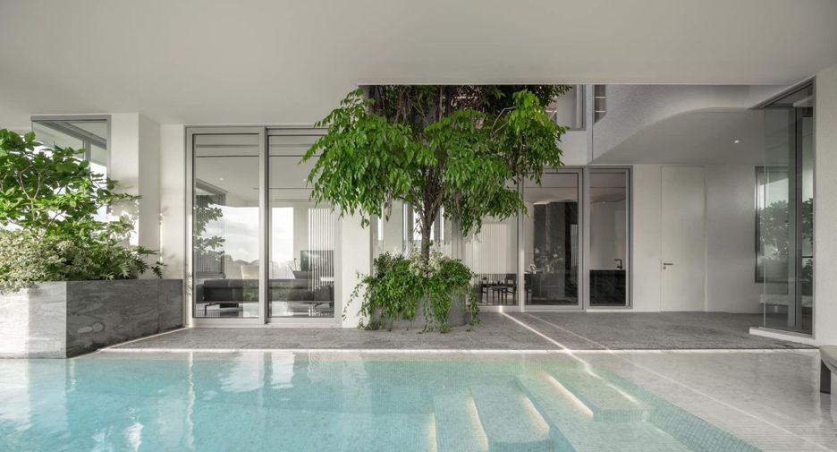 For sale 4 bedrooms house in Prawet, Bangkok