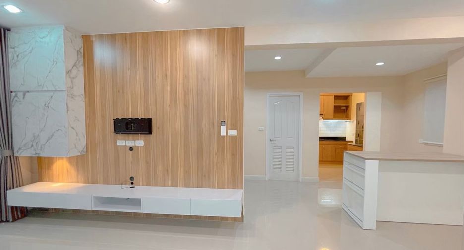 Продажа 3 спальни дом в Сан Кампаенг, Чианг Маи
