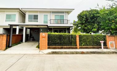 À vendre 3 chambres maison à San Kamphaeng, Chiang Mai