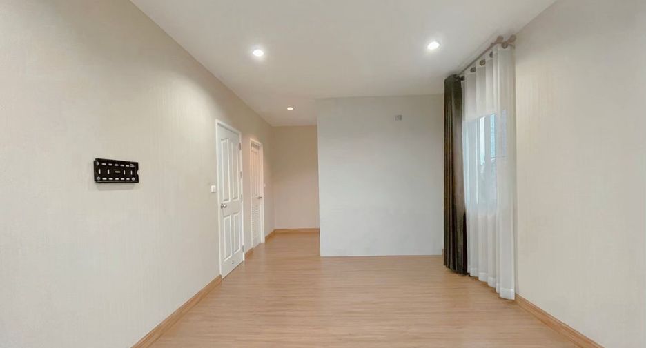 Продажа 3 спальни дом в Сан Кампаенг, Чианг Маи