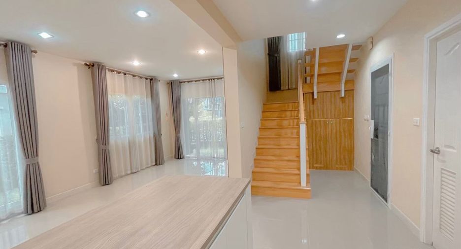 Продажа 3 спальни дом в Сан Кампаенг, Чианг Маи