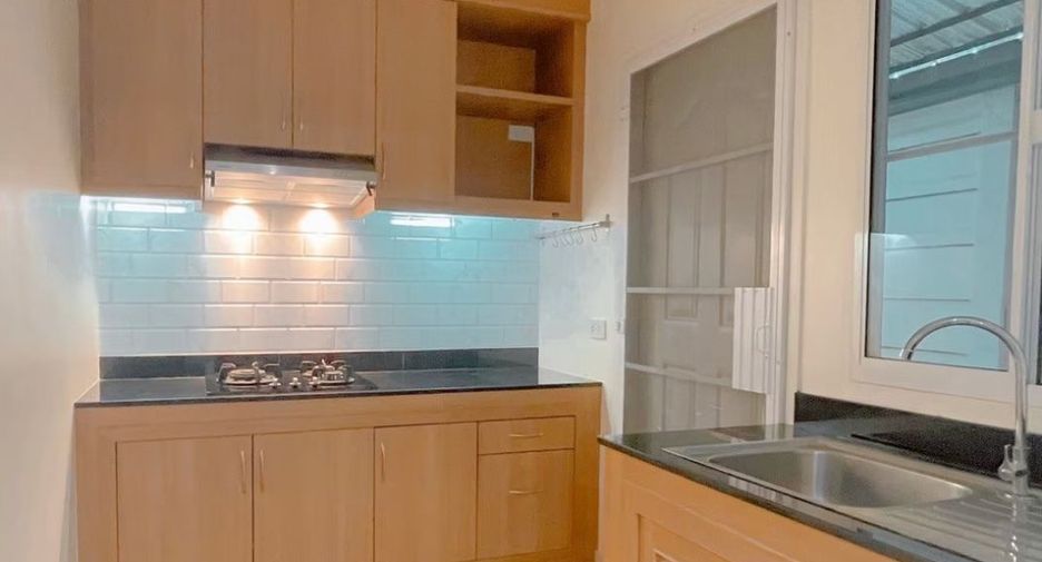 Продажа 3 спальни дом в Сан Кампаенг, Чианг Маи