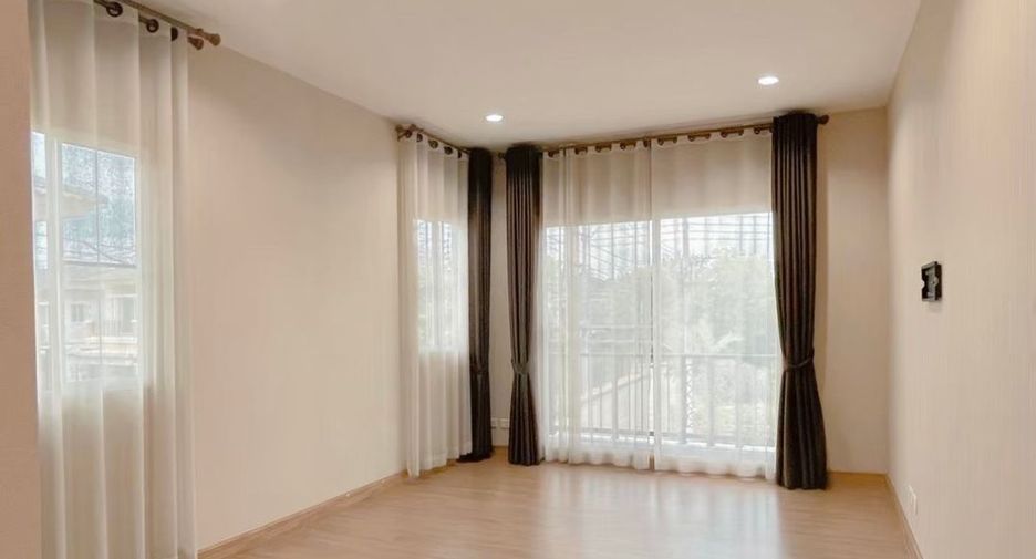 Продажа 3 спальни дом в Сан Кампаенг, Чианг Маи
