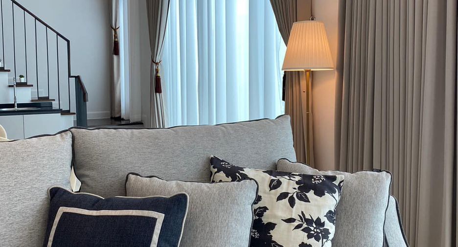Haus zum Kauf mit 4 Zimmer in Bang Kapi, Bangkok