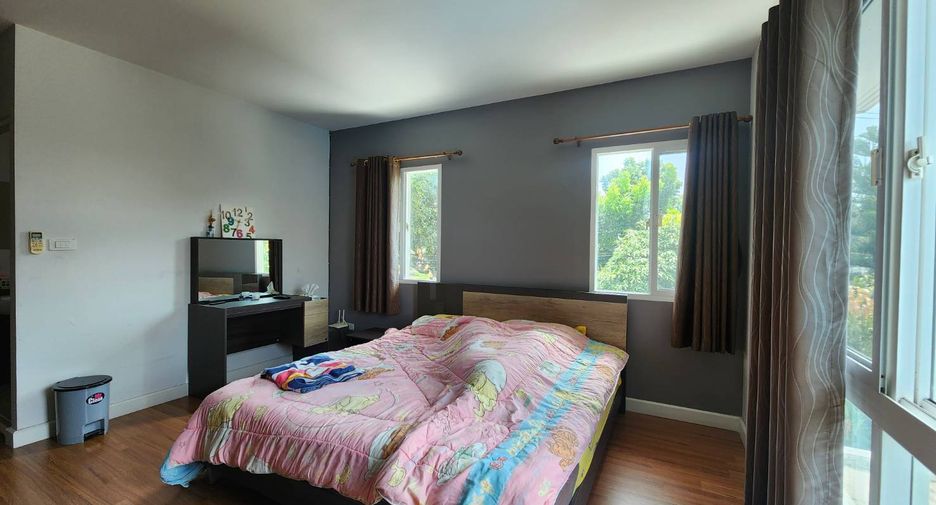 For sale 4 bedrooms house in Phra Samut Chedi, Samut Prakan