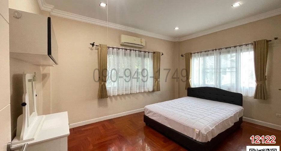 For rent 5 bedrooms house in Mueang Nonthaburi, Nonthaburi