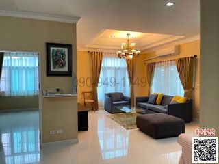 For rent 5 bedrooms house in Mueang Nonthaburi, Nonthaburi