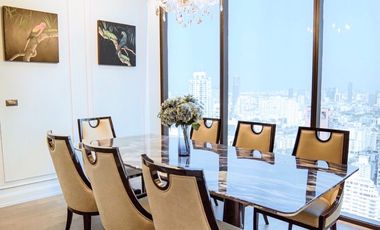 Condo en alquiler de 3 habitaciones en Khlong Toei, Bangkok