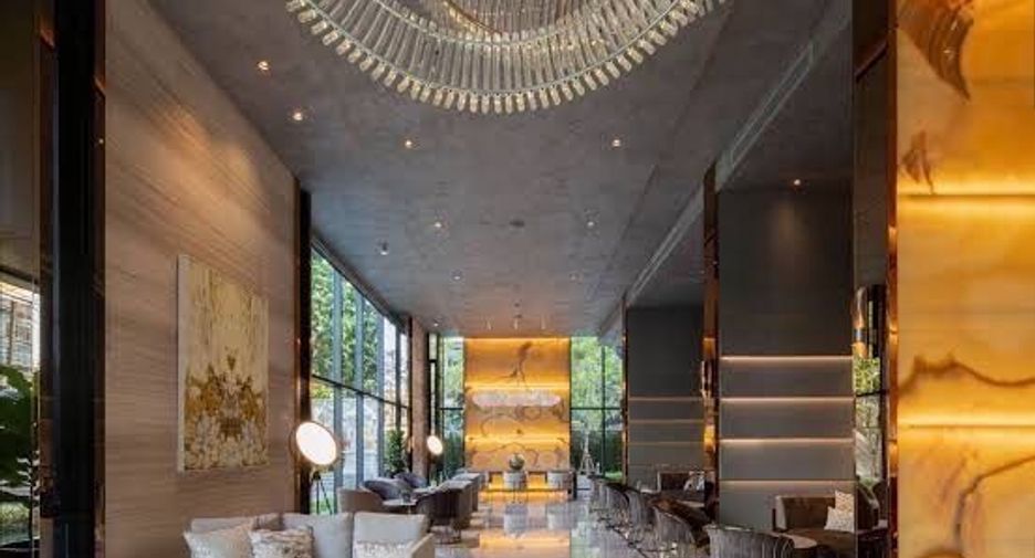 Condo en alquiler de 3 habitaciones en Khlong Toei, Bangkok
