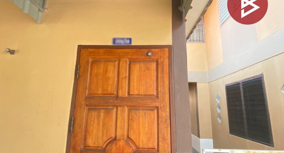 For sale 4 bed house in Mueang Tak, Tak