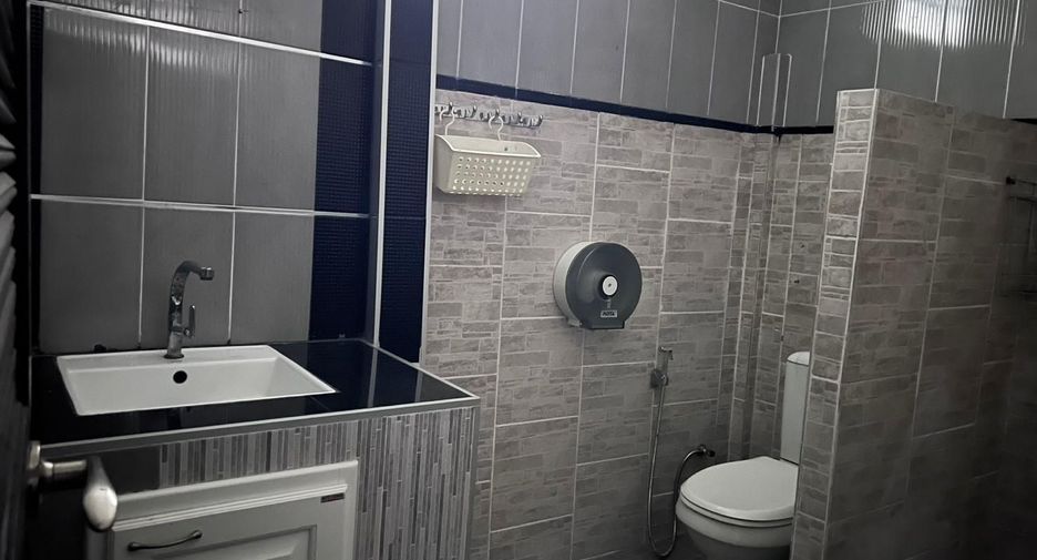 À vendre 8 chambres maison à San Kamphaeng, Chiang Mai