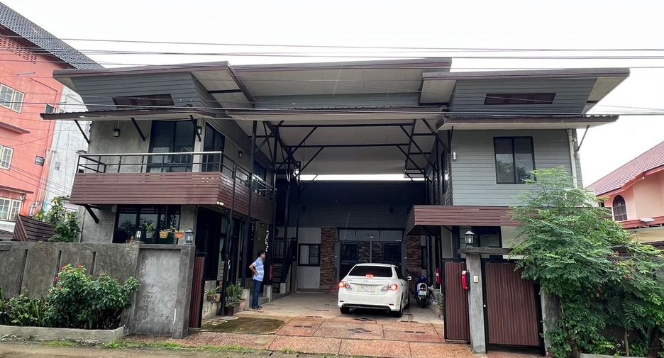 À vendre 8 chambres maison à San Kamphaeng, Chiang Mai