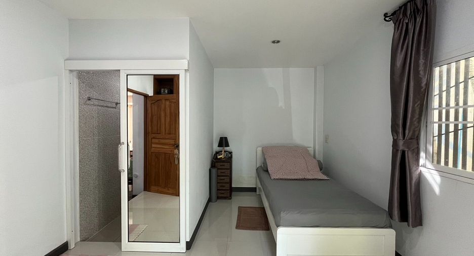 Haus zum Kauf mit 4 Zimmer in Sai Mai, Bangkok