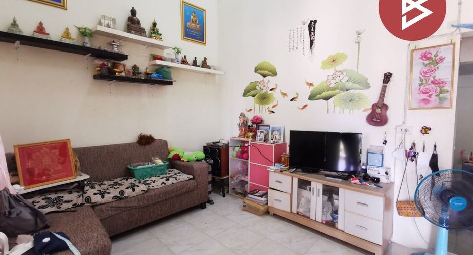 For sale 3 bed townhouse in Nong Khae, Saraburi
