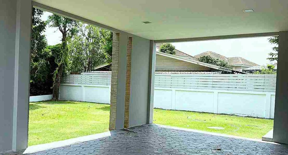 Haus zum Kauf mit 5 Zimmer in Lat Krabang, Bangkok