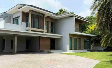 Haus zum Kauf mit 5 Zimmer in Lat Krabang, Bangkok
