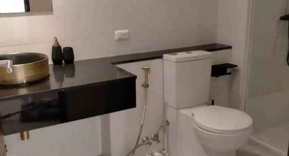 Condo en alquiler y en venta de 1 habitaciones en Watthana, Bangkok