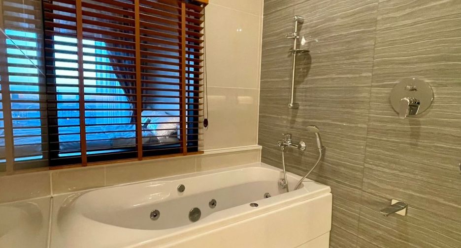 For rent 1 bed condo in Si Racha, Chonburi