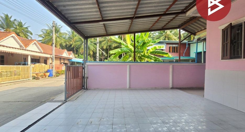 For sale 2 bed house in Bang Khonthi, Samut Songkhram