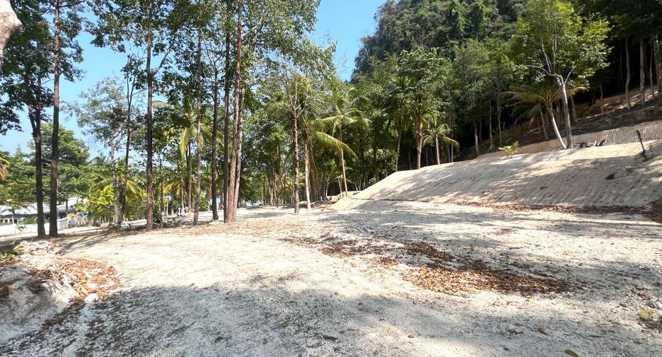 出售 土地 在 Mueang Krabi, Krabi