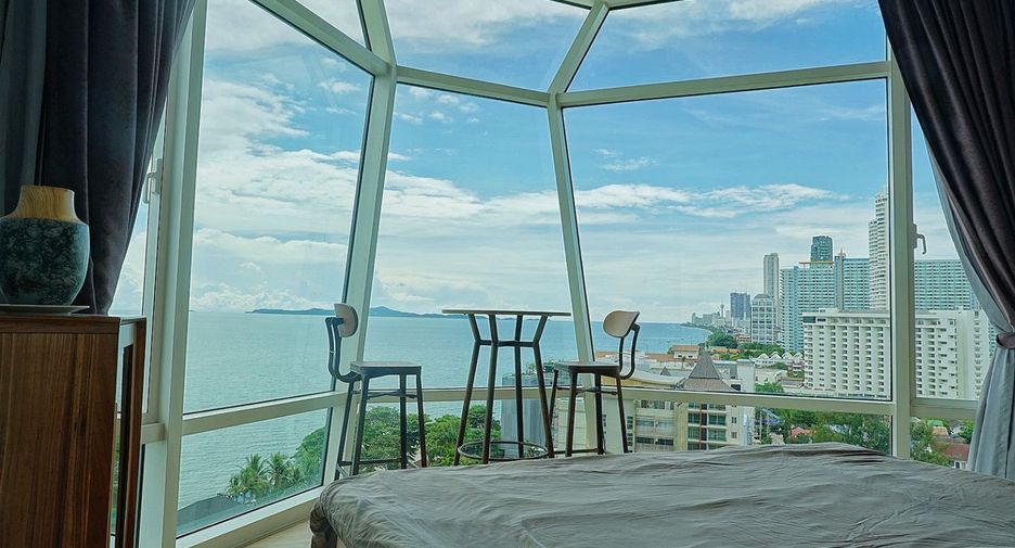 For rent 3 bedrooms condo in Bang Lamung, Chonburi