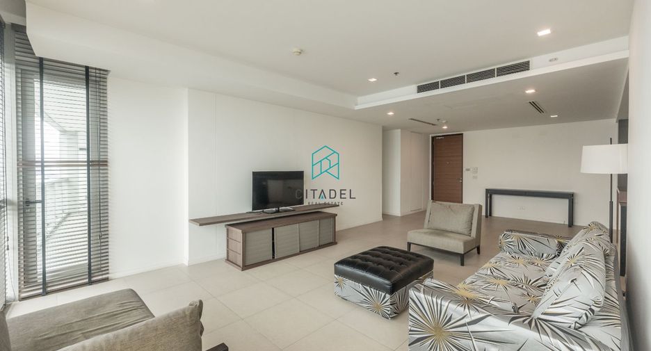 For rent and for sale 2 bedrooms condo in Sathon, Bangkok