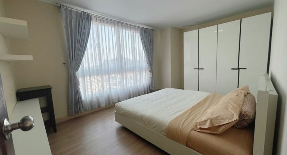 Condo en alquiler de 2 habitaciones en Si Racha, Chonburi