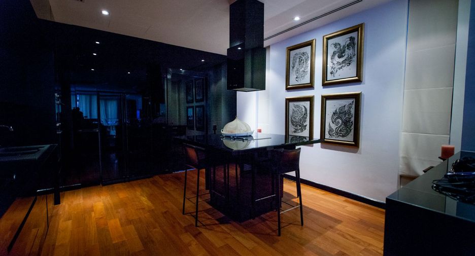 For sale 5 bedrooms villa in Mueang Phuket, Phuket