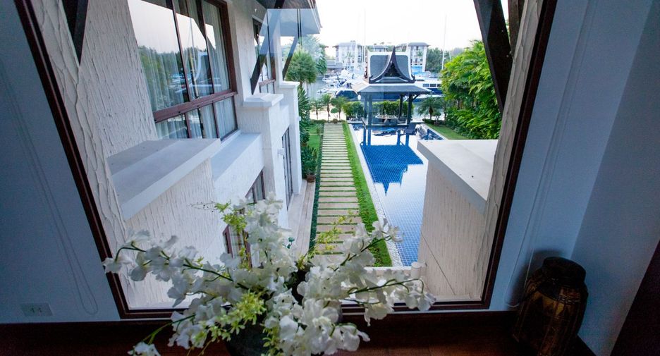 For sale 5 bedrooms villa in Mueang Phuket, Phuket