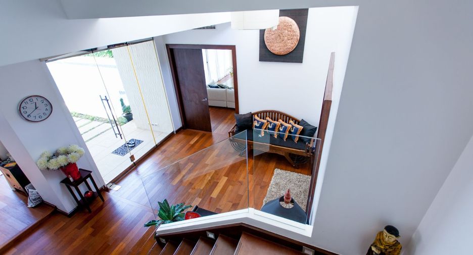 For sale 5 bedrooms villa in Mueang Phuket, Phuket