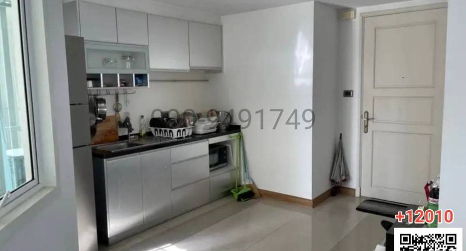 For sale 2 bedrooms apartment in Huai Khwang, Bangkok
