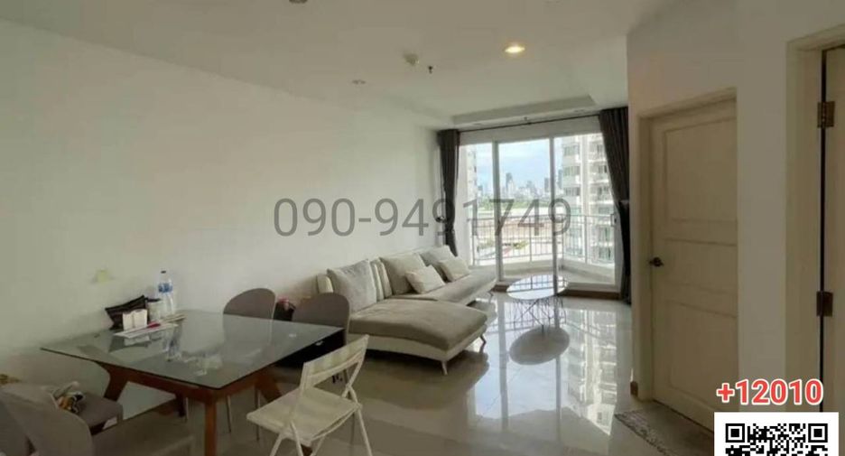 For sale 2 bedrooms apartment in Huai Khwang, Bangkok