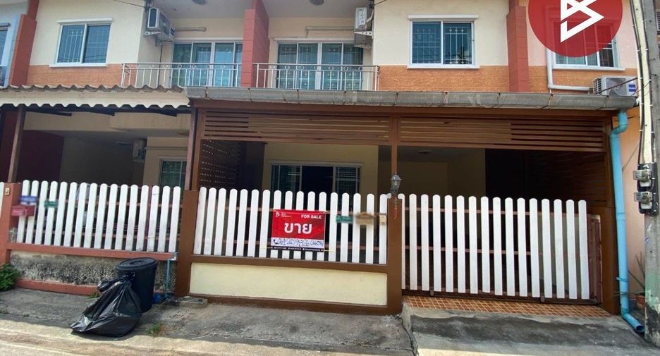 For sale 3 bed townhouse in Krathum Baen, Samut Sakhon