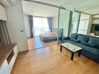 Condo en alquiler de 1 habitaciones en Si Racha, Chonburi