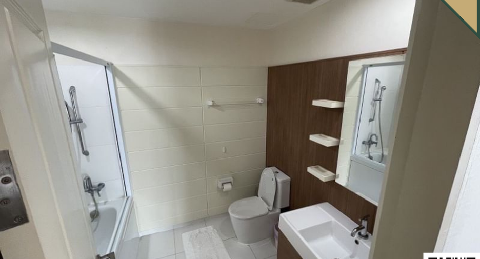 For sale 2 bedrooms condo in Sathon, Bangkok