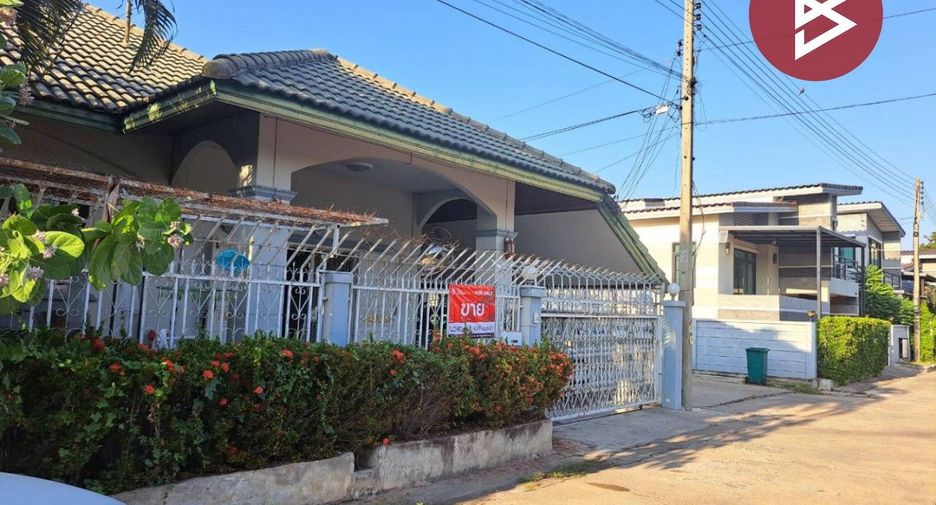 For sale 2 Beds house in Mueang Nakhon Sawan, Nakhon Sawan