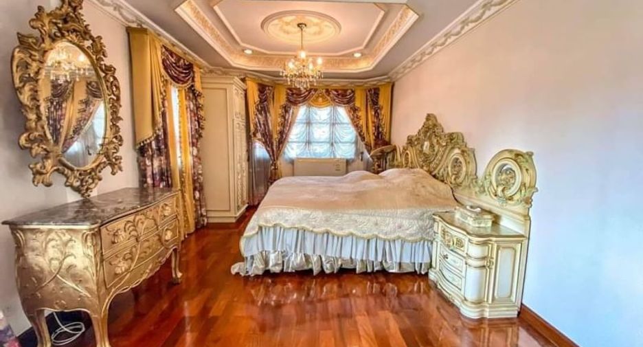 Аренда и продажа 4 спальни дом в Банг Кхен, Бангкок