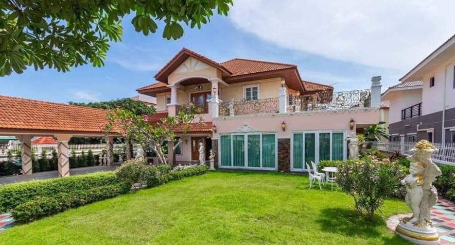 Аренда и продажа 4 спальни дом в Банг Кхен, Бангкок