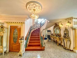 Аренда и продажа 4 спальни дом в Банг Кхен, Бангкок