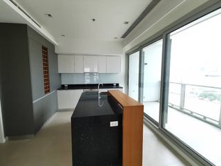 出售 4 卧室 公寓 在 沙吞, 曼谷