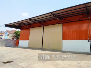 À louer entrepôt à Lam Luk Ka, Pathum Thani