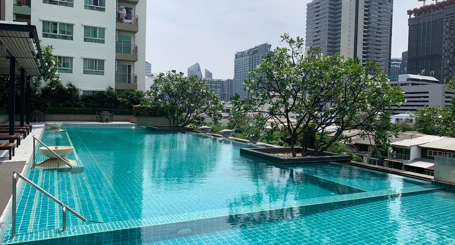 For sale 1 Beds condo in Huai Khwang, Bangkok