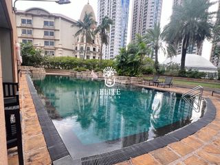 For rent そして for sale 3 Beds condo in Khlong Toei, Bangkok